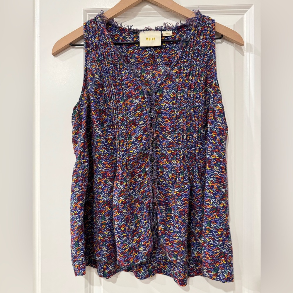 Anthropologie Maeve Lila Confetti Pintuck Blouse Sleeveless V-Neck Pleated Top
